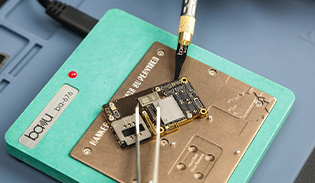 Soldering And Desoldering A Simple Guide for Electronics Enthusiasts